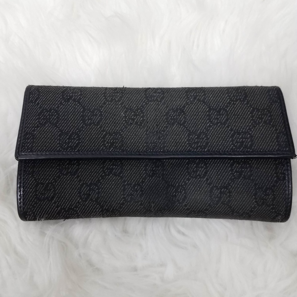Gucci Womens Long Wallet GG Monogram